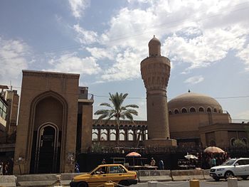 Masjid Al Khulafa' (The Caliph's Mosque) in Baghdad Photograph: Osamah Ibrahim Licensing: CC-BY-SA-3.0