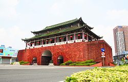 Ying'en Gate in Guancheng Subdistrict