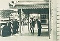 1923年旧高雄港駅に降り立った皇太子時代の昭和天皇