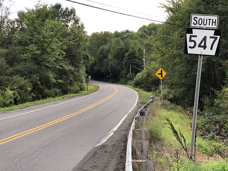 File:2021-09-09 15 42 12 View south along Pennsylvania State Route 547 just south of Interstate 81 in Harford Township, Susquehanna County, Pennsylvania.jpg