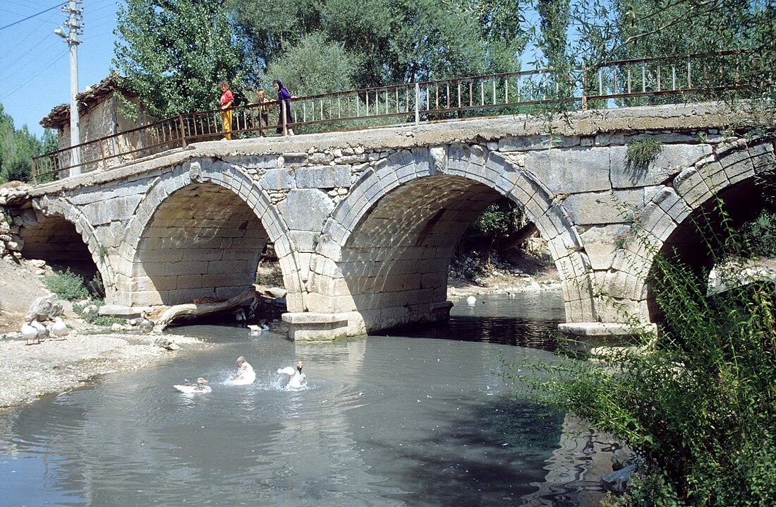 Bogenbrücke