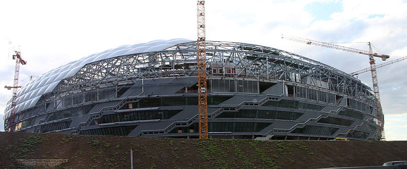 File:Allianzarena bau.jpg