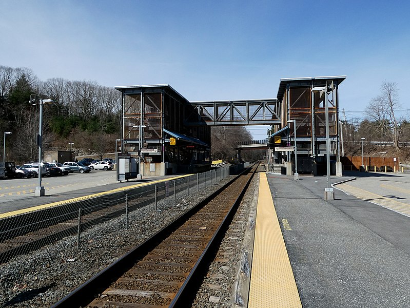 799px-Ashland_MBTA_station%2C_March_2022.JPG