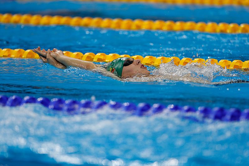 File:Atletas da natação treinam no Estádio Aquático (28560789341).jpg