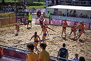 Deutsch: Beachhandball bei den Olympischen Jugendspielen 2018; Tag 3, 10. Oktober 2018; Mädchen, Vorrunde, Gruppe B - Niederlande-Argentinien 2:0 English: Beach handball at the 2018 Summer Youth Olympics at 10 October 2018 – Girls Preliminary Round Group B‎ – Netherlands-Argentina 2:0