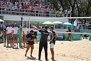 Deutsch: Beachvolleyball bei den Olympischen Jugendspielen 2018; Tag 11, 17. Oktober 2018; Jungen, Spiel um Platz 3 – Argentinien-Ungarn 2:0 (21–15/21–15) English: Beach volleyball at the 2018 Summer Youth Olympics at 17 October 2018 – Bronze Medal Match – Argentina-Hungary 2:0 (21–15/21–15)