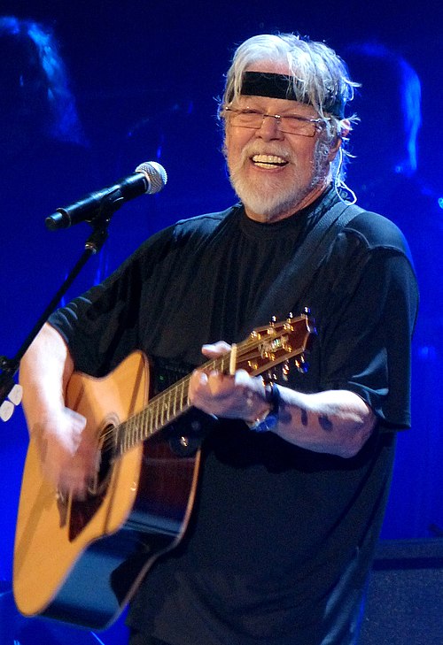 Seger performing in Fargo, North Dakota, in 2013
