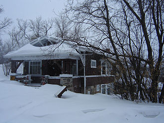 Bowerman House in winter BowermanHouse.jpg