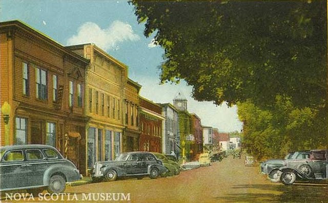 A postcard showing King Street