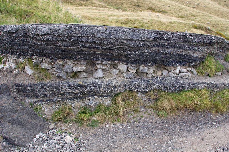 File:Broken road, Castleton 11.jpg