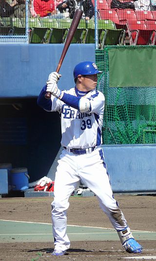 <span class="mw-page-title-main">Masaumi Shimizu</span> Japanese baseball player and coach