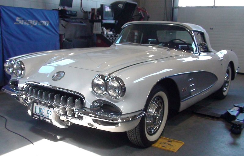 File:Chevrolet Corvette Classic - Flickr - Stradablog.jpg