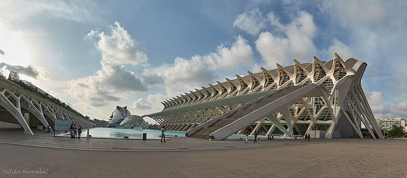 File:Ciudad de las Ciencias y las Artes de Valencia .jpg