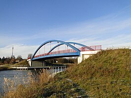 brug over het Elbe-Lübeckkanaal