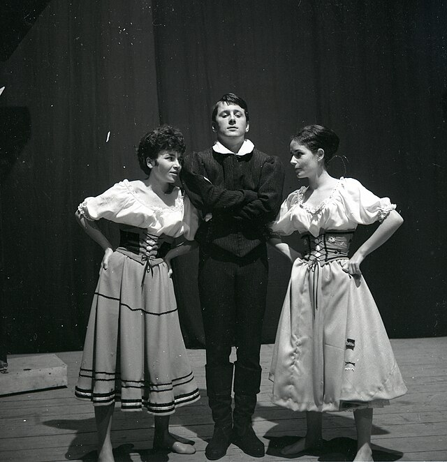 עודד קוטלר בהצגה "דון ז'ואן", התיאטרון הקאמרי,1965