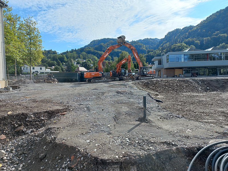 File:Dornbirn-primary school Haselstauden-domolition-07ASD.jpg