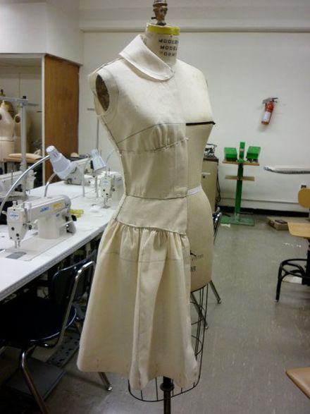 Example of draping muslin fabric onto a dress form