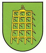 У европској хералдици на десетине градова имају мотив дрљаче на грбу (грб Ehweilerа у Немачкој).