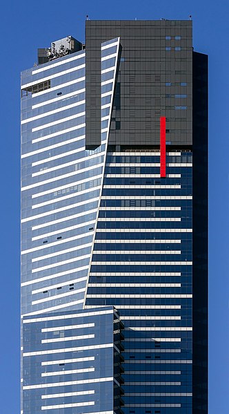 File:Eureka Tower (top), Melbourne 2017-10-30.jpg