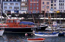 SNSM lifeboat in the port of Douarnenez