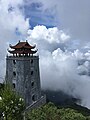 Vọng Linh Cao Đài - một tháp chuông được xây dựng trên đỉnh Fansipan