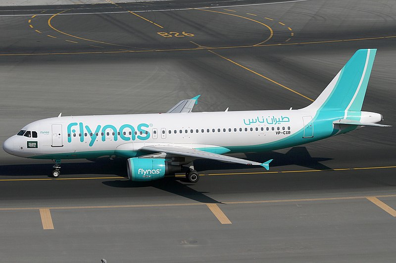 File:Flynas A320-200 VP-CXR DXB 2014-11-22.jpg