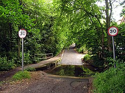 Burghfield'deki Ford - geograph.org.uk - 22986.jpg