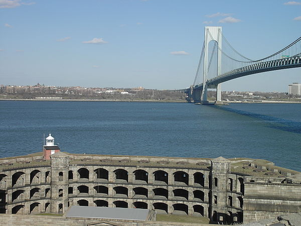 Battery Weed at Fort Wadsworth (foreground) on the Narrows, under the Verrazano-Narrows Bridge