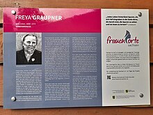 Frauenorte Sachsen, Infotafel Freya Graupner am Crottendorfer Räucherkerzenland