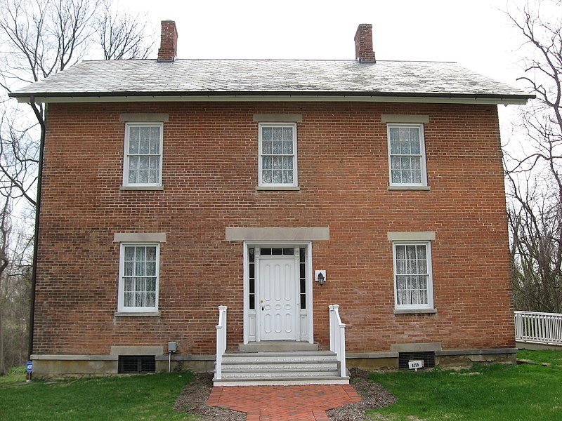 File:George and Christina Ealy House, front.jpg