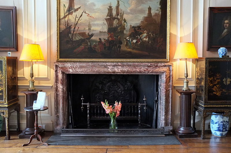 File:Grand Fireplace (7964113806).jpg