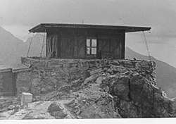 Peak Fire Lookout.jpg de ĉielo