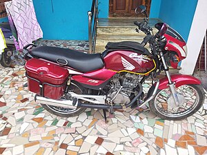 Hero Honda Ambition 135 Right Side View.jpg