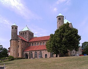 Hildesheim-St Michaels Church.outside.JPG