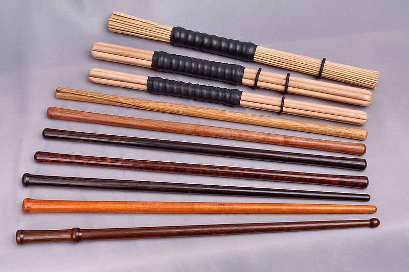 File:Hot-rods sticks tipper hinnerk-ruemenapf.jpg
