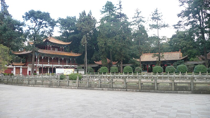 File:Huating Temple 03.JPG