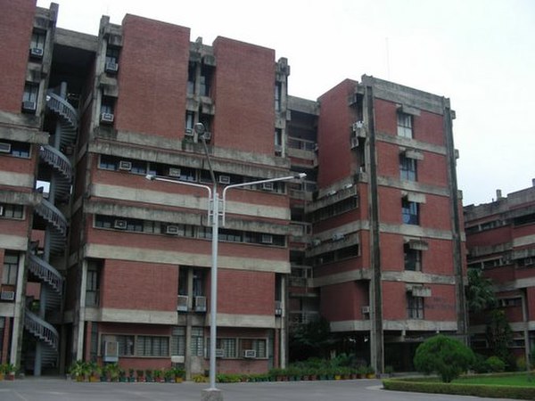 IIT Kanpur Faculty Building