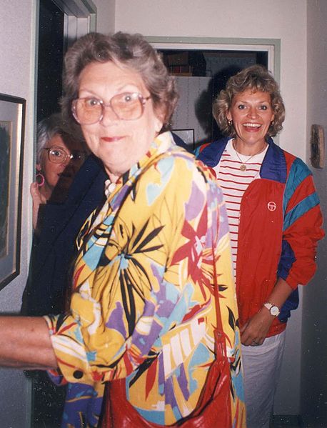 File:Ingegärd Klum, Gun Öfverholm & Christina Molitéus 1987.jpg