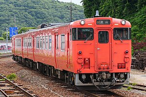 津山線の快速「ことぶき」