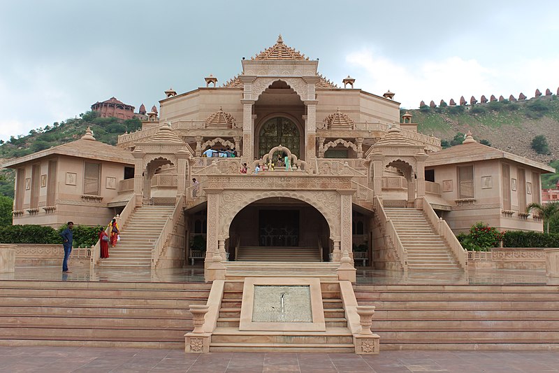 File:Jain Temple-Ajmer.jpg