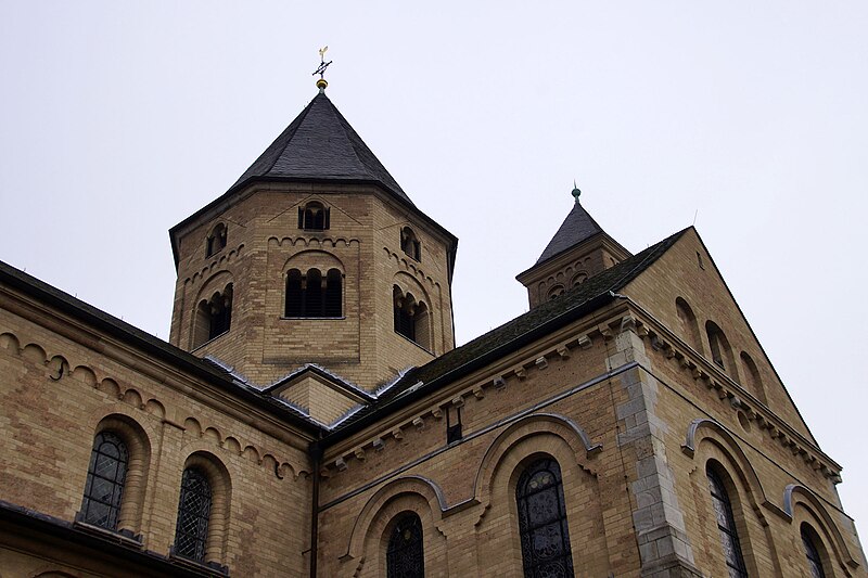 File:Knechtsteden Abbey, Dormagen 2016 - DSC04016 - Knechtsteden (30906034180).jpg