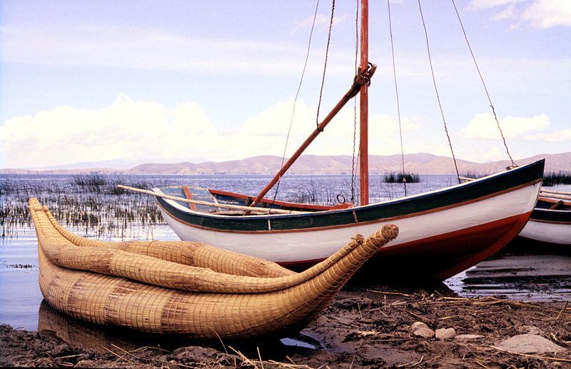 File:Lake Titicaca 4.jpg