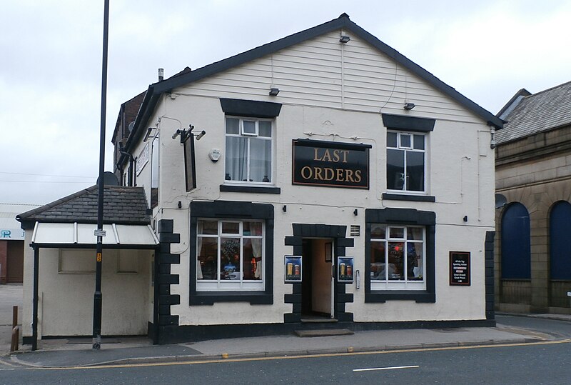 File:Last Orders Public House - geograph.org.uk - 4777715.jpg