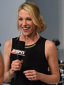 Lindsay Czarniak 2015 (cropped).jpg