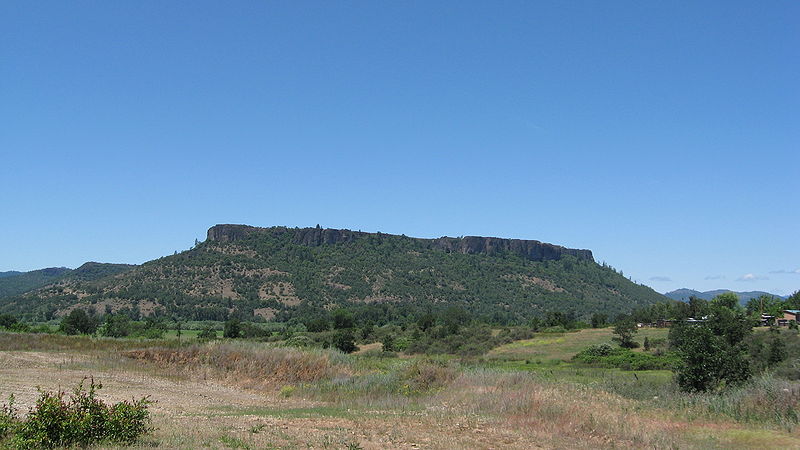 File:Lower Table Rock from the south.jpg