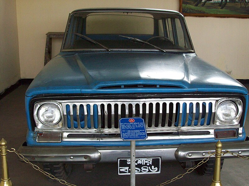 File:MAG Osmani Jeep.jpg