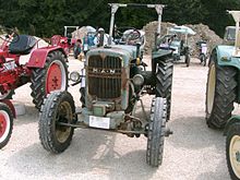 Datei:Traktor Rückansicht.jpg – Wikipedia