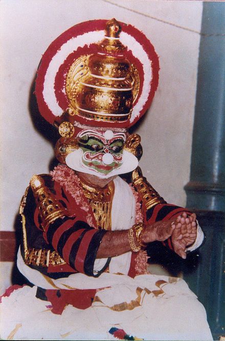 Chakyar as Ravana, at the age of 89, at Tripunithura. It was one of his last public Koodiyattam performances