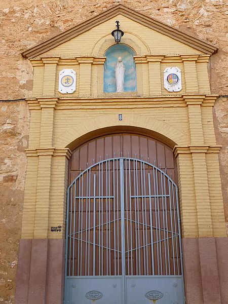 File:Manzanares - Convento de Concepcionistas Franciscanas Descalzas4.JPG