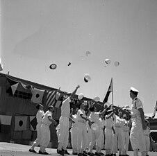 דוד בן גוריון בטקס סיום קורס חובלים, 1962